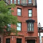 Stylish On Newbury Street, #10 Apartment Boston