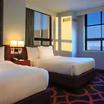 Courtyard By Marriott Downtown