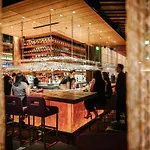 Four Seasons One Dalton Street,