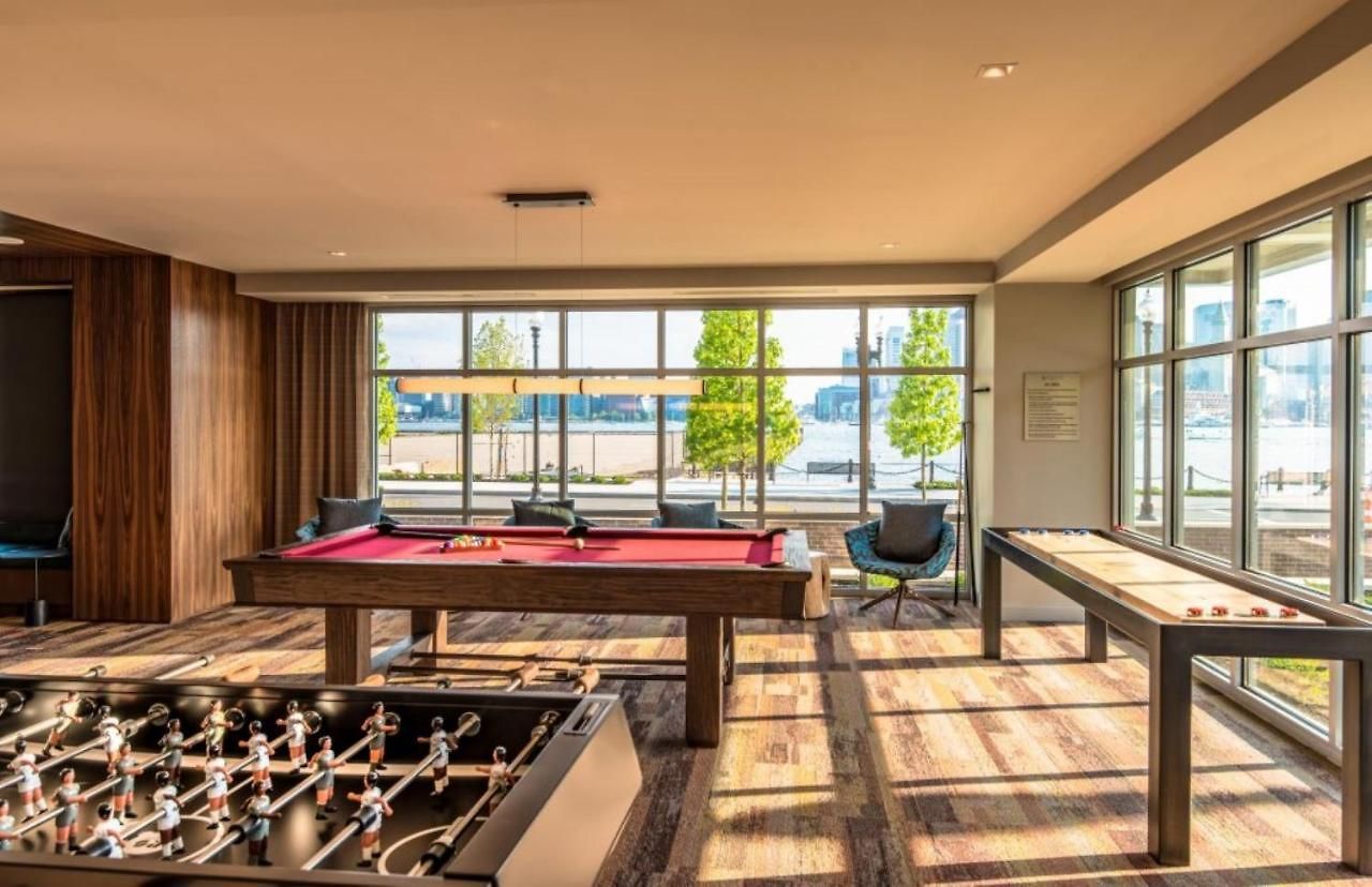 Global Luxury East Apartment *