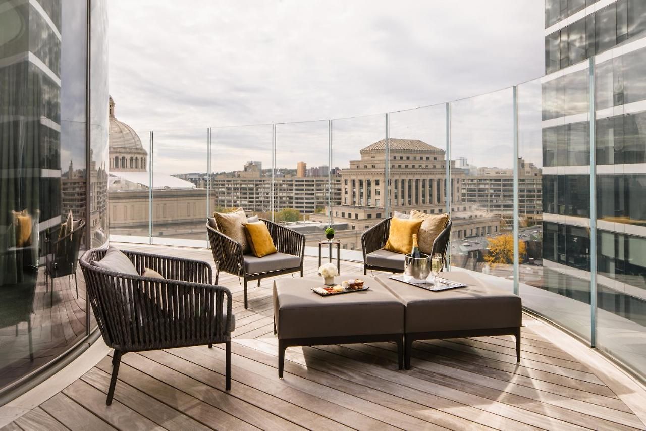 Four Seasons One Dalton Street, 5* Boston