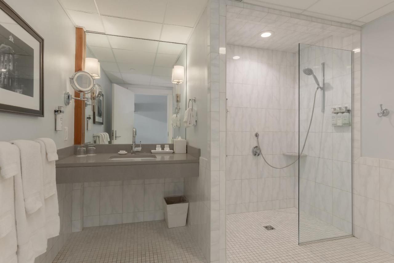 Yacht Haven Inn Boston