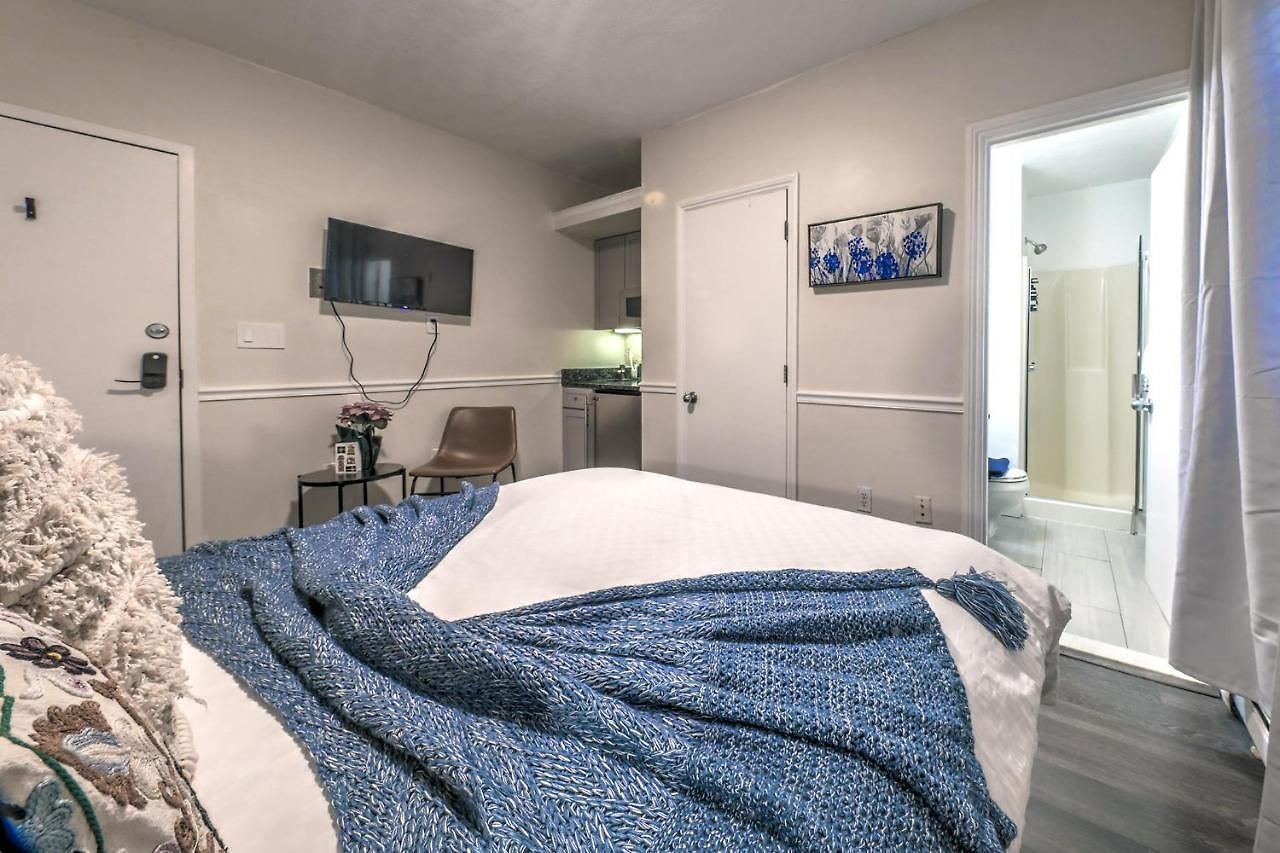 Aparthotel Good 3*