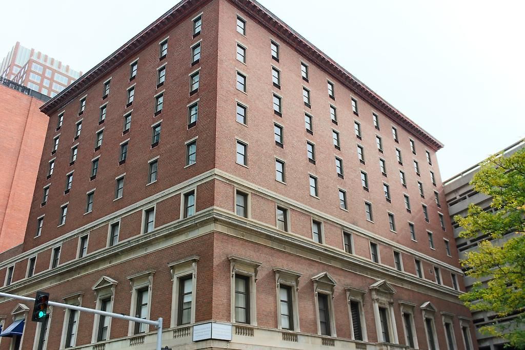 Common Hotel