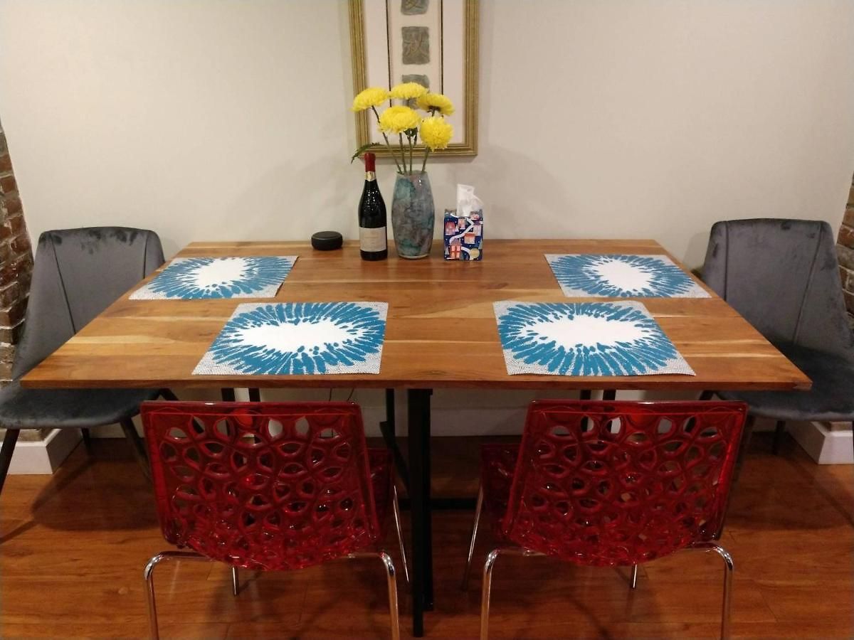 Parking - Private Entrance - King Beds Apartment *