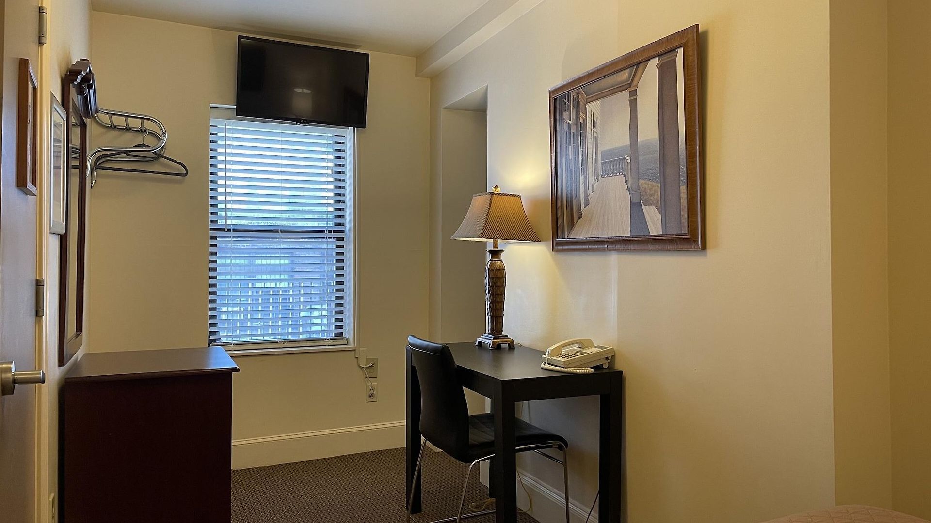Oasis Guest house 2*