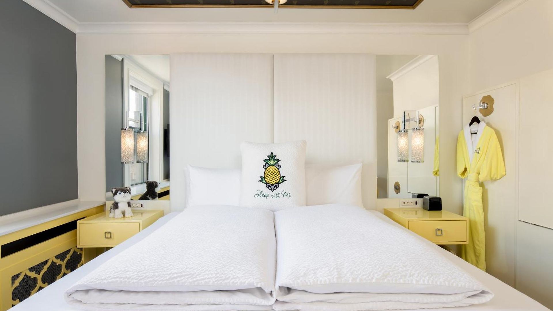 Hotel Staypineapple, A Delightful Hotel, South End
