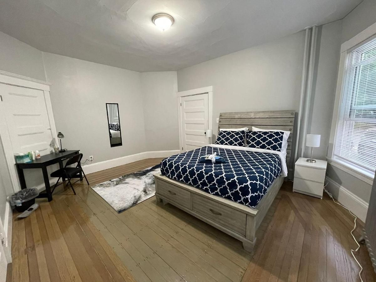 Monadnock Homestay *