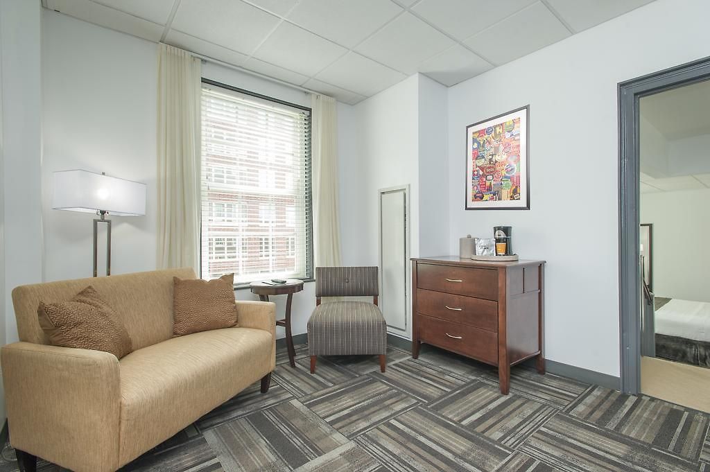 140 Hotel