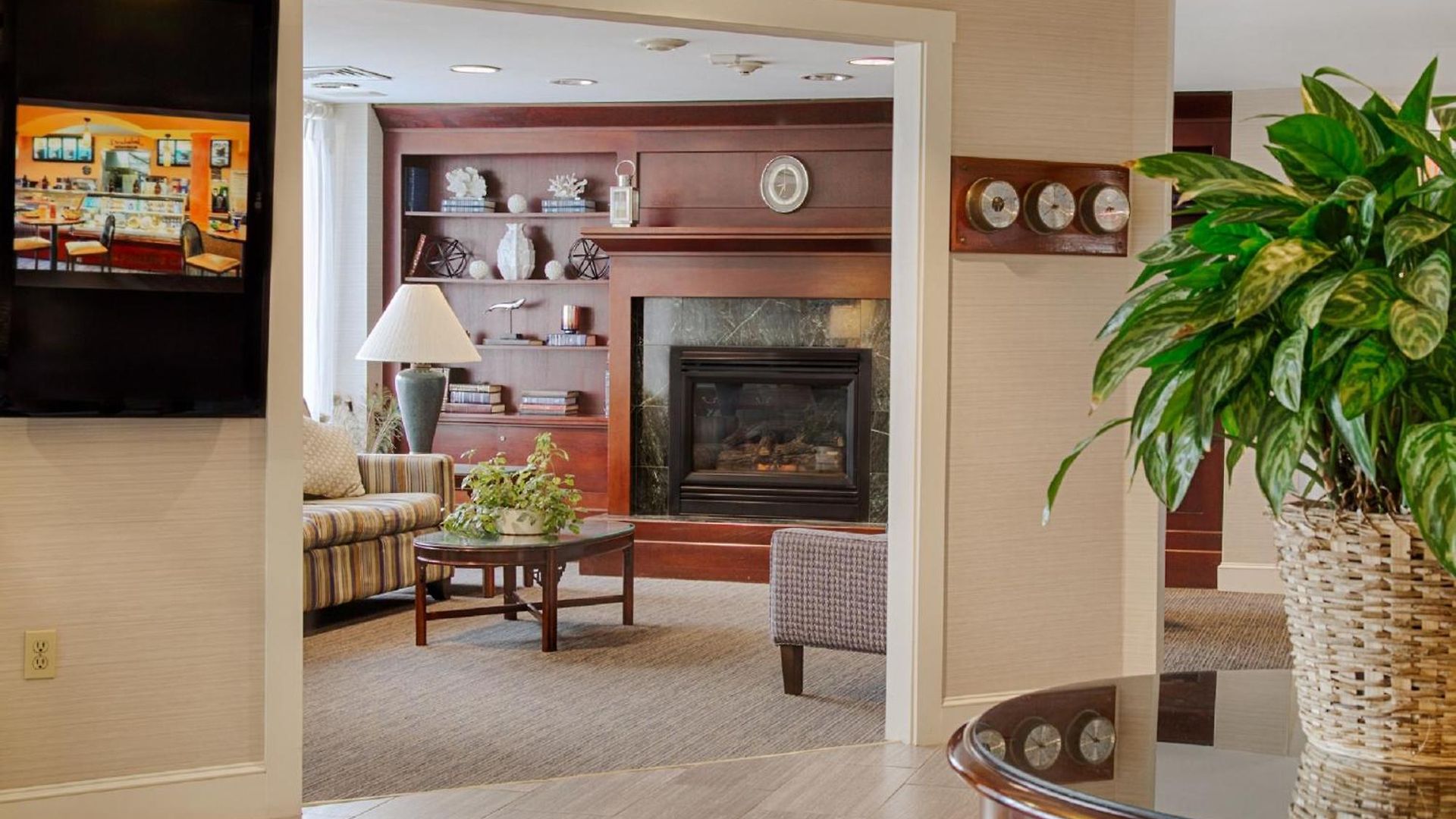 Ramada By Wyndham Boston
