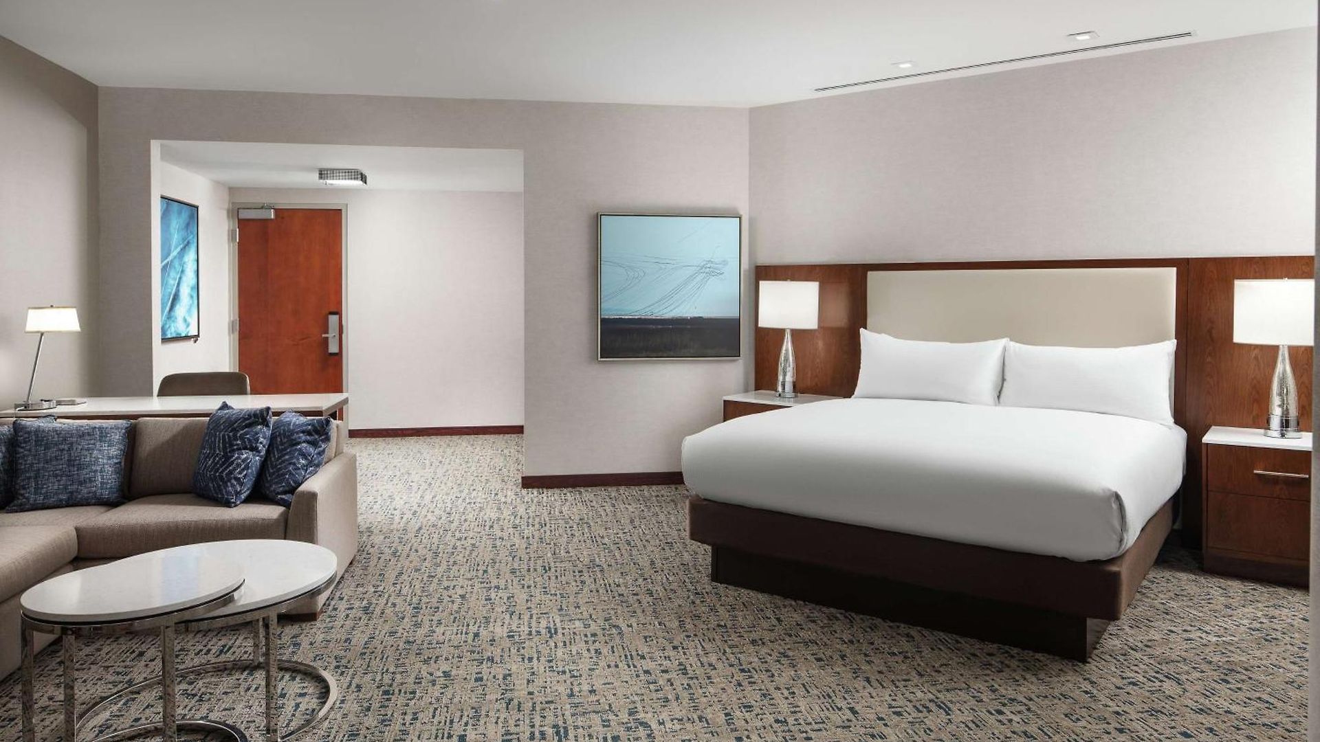 Hotel Hilton Logan Airport 4*
