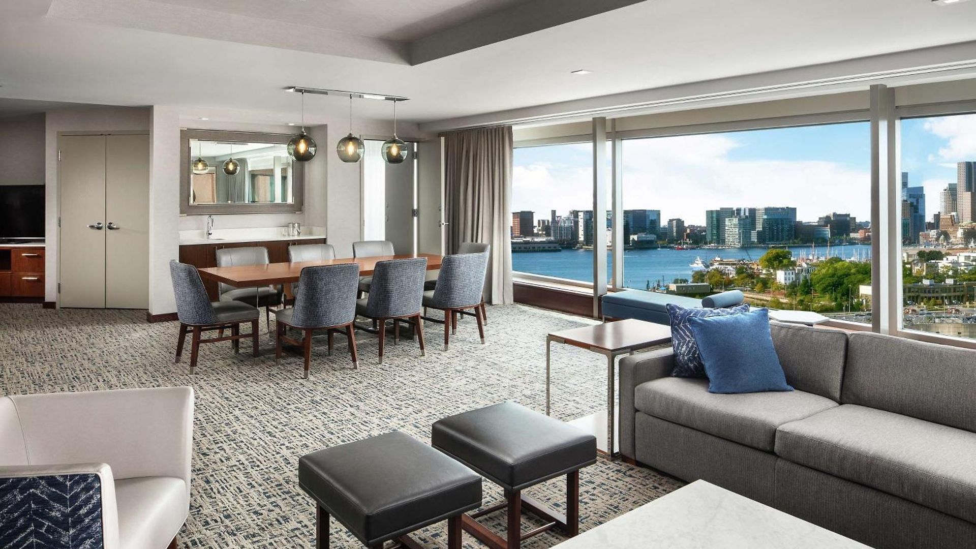 Hilton Logan Airport Boston