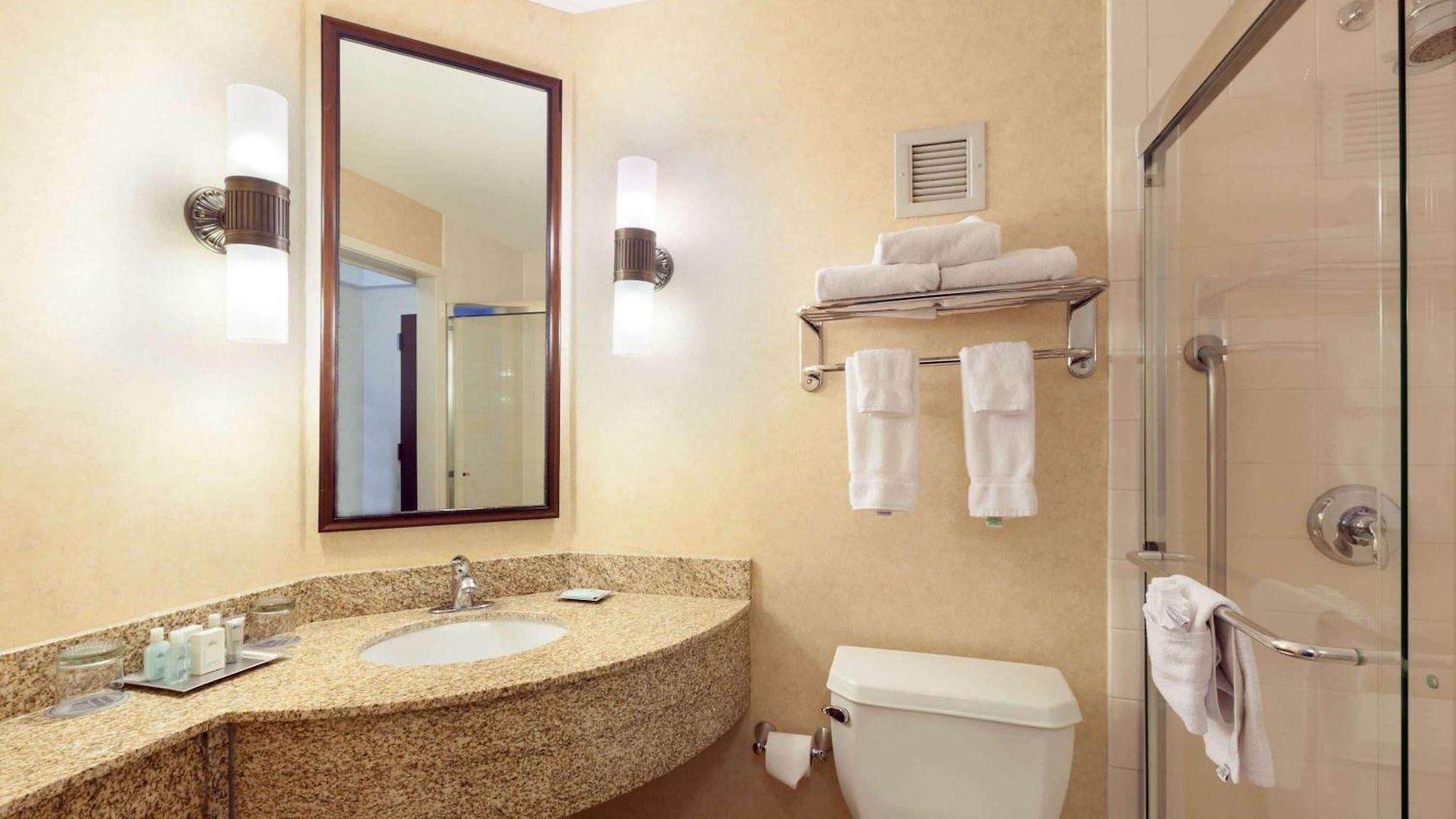 Wyndham Beacon Hill 4*