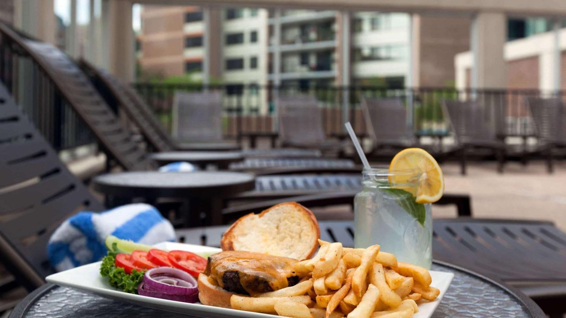 Wyndham Beacon Hill 4*