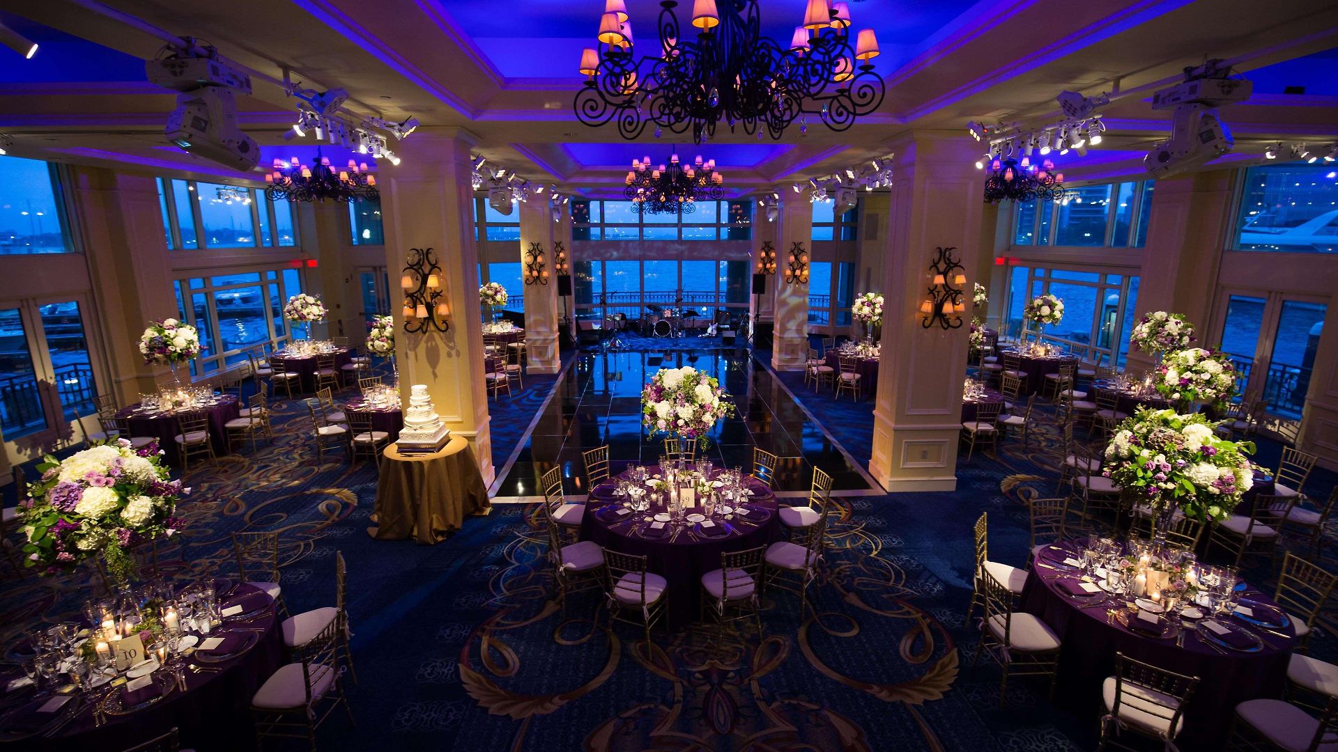 Hotel Harbor Boston