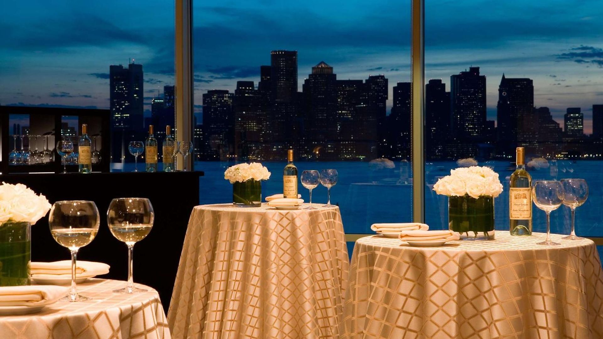 Hyatt Regency Harbor 4* Boston