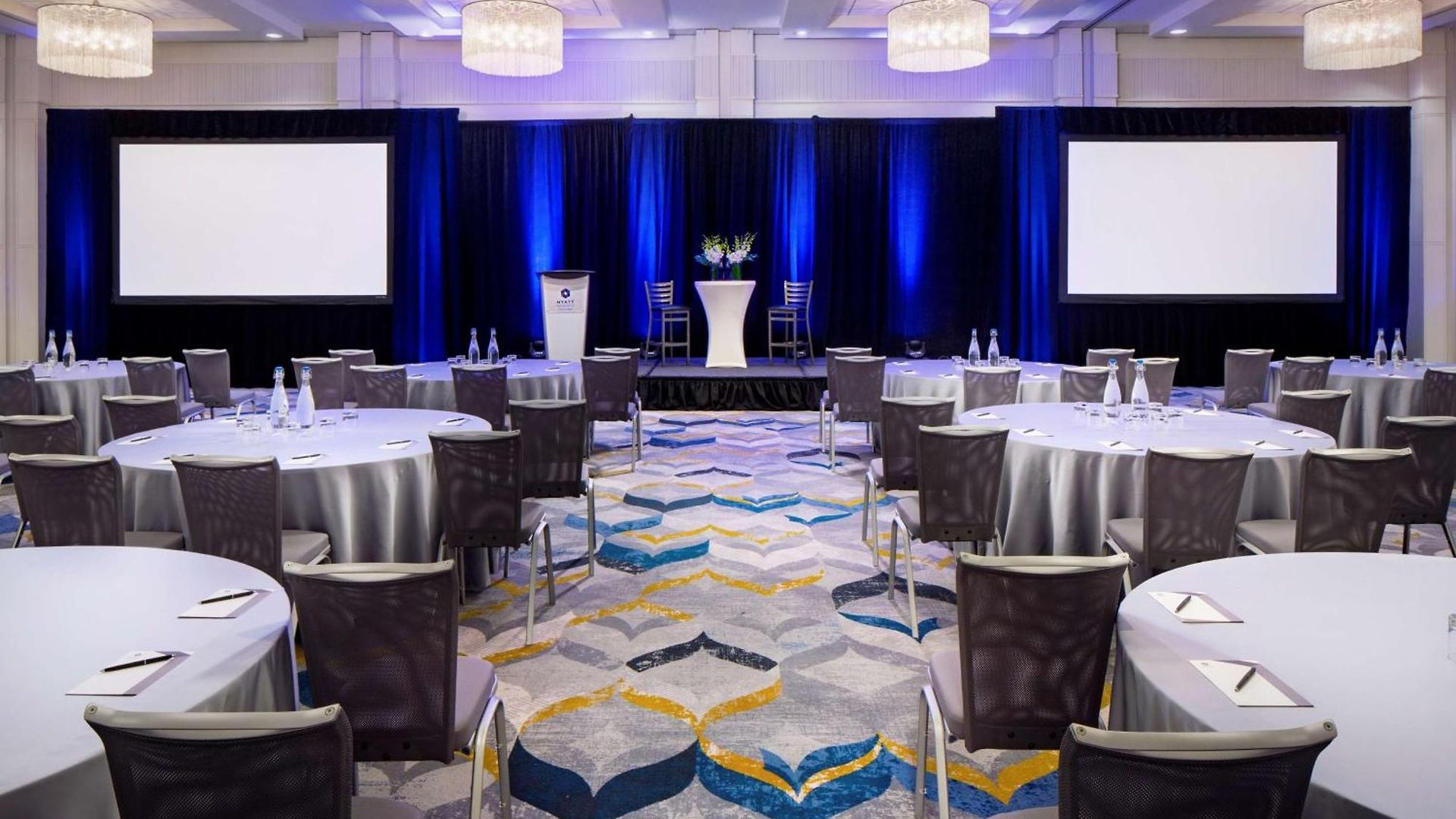 Hyatt Regency Harbor Hotel
