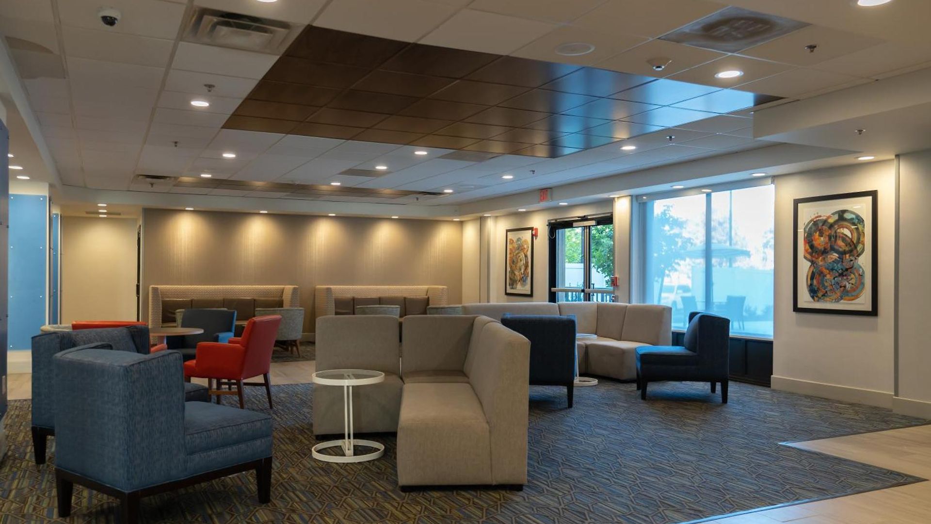 Express By Ihg Hotel