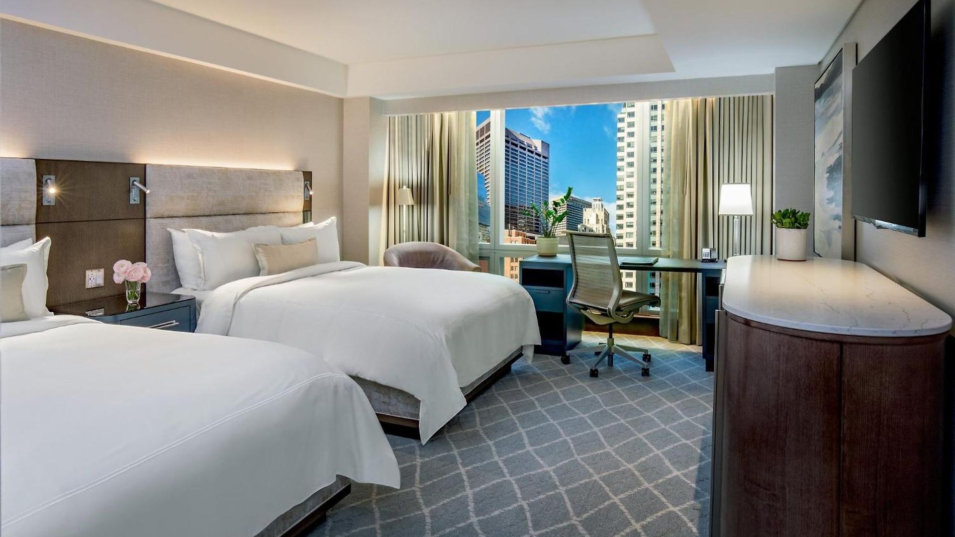 Intercontinental By Ihg Hotel Boston
