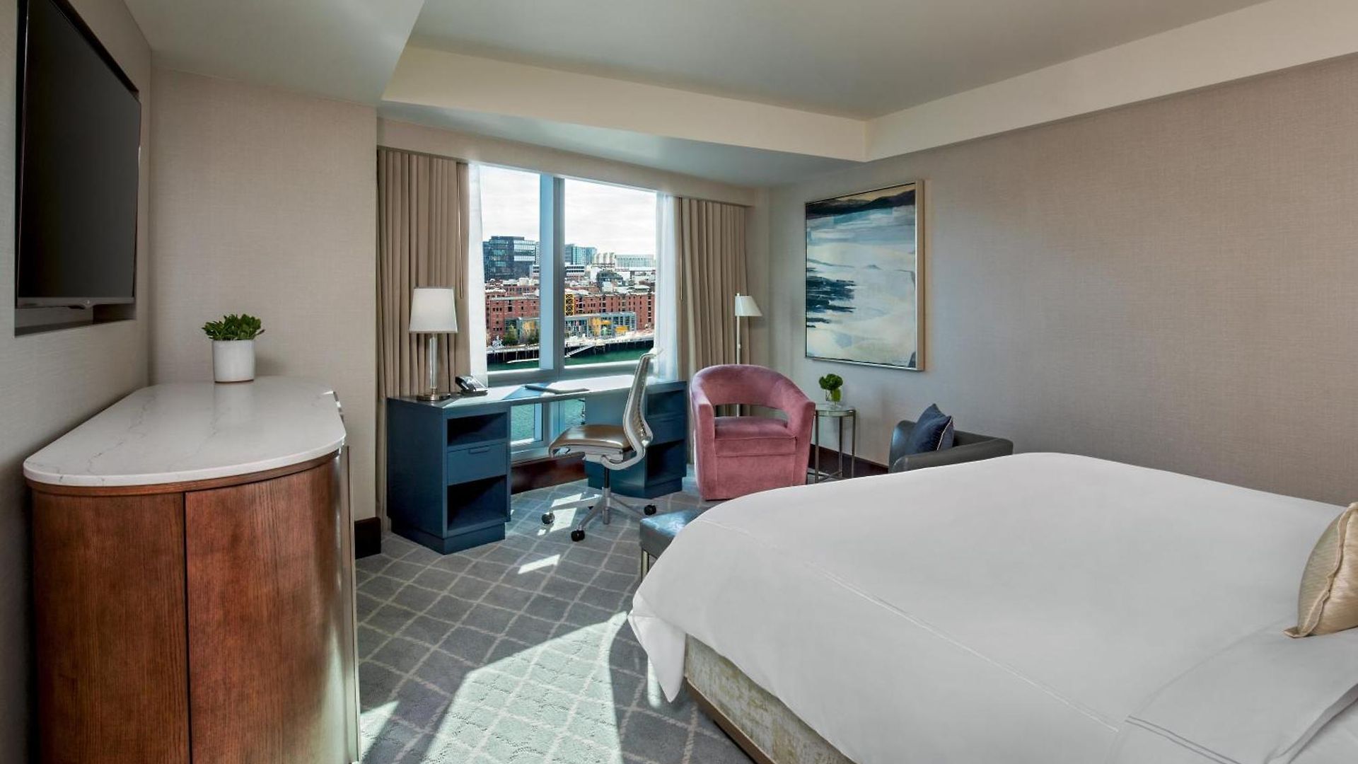 Intercontinental By Ihg Hotel Boston
