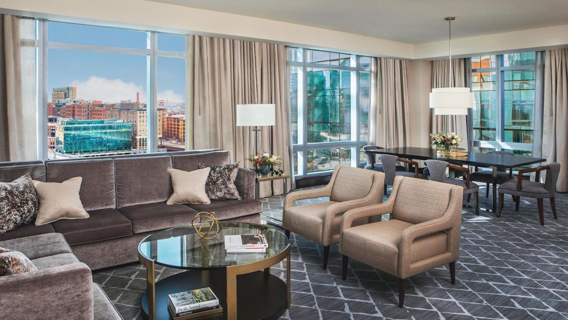Intercontinental By Ihg Hotel