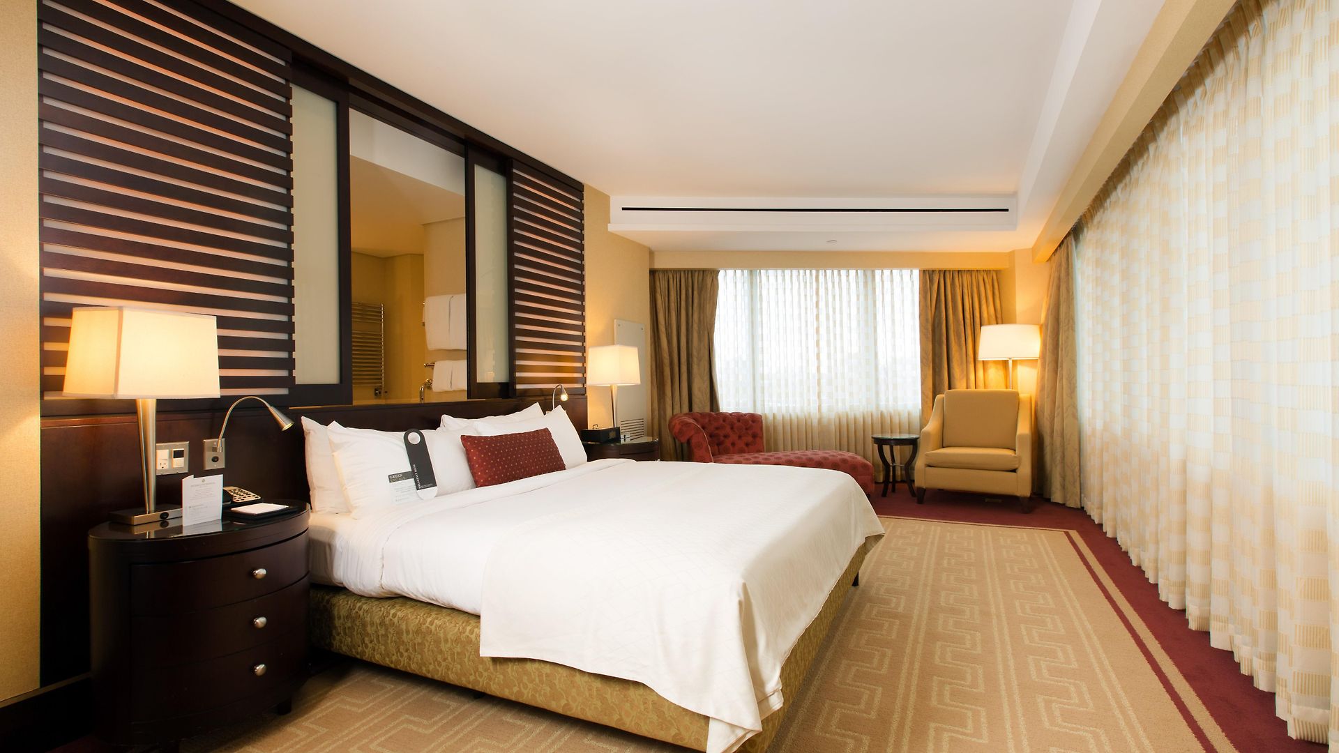 Intercontinental By Ihg 5*