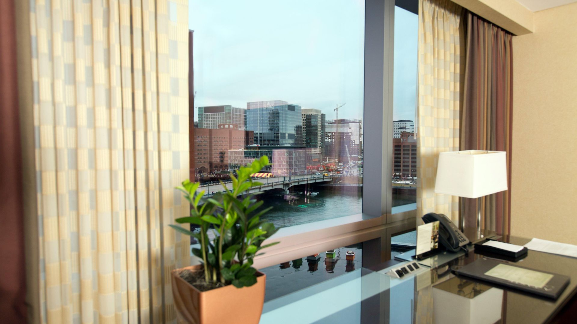 Intercontinental By Ihg