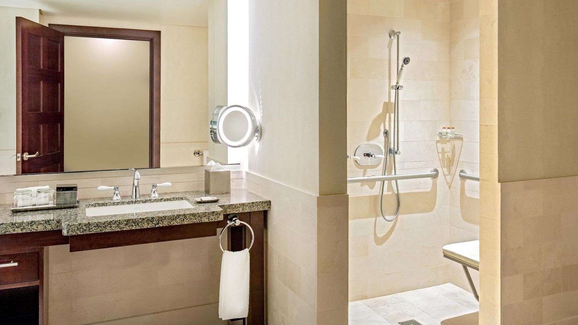 Hotel Intercontinental By Ihg 5*