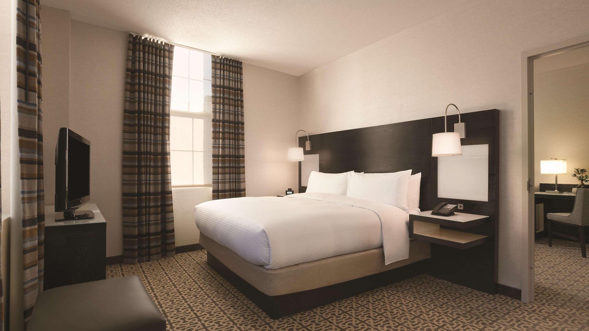 Doubletree By Hilton - Downtown 3*