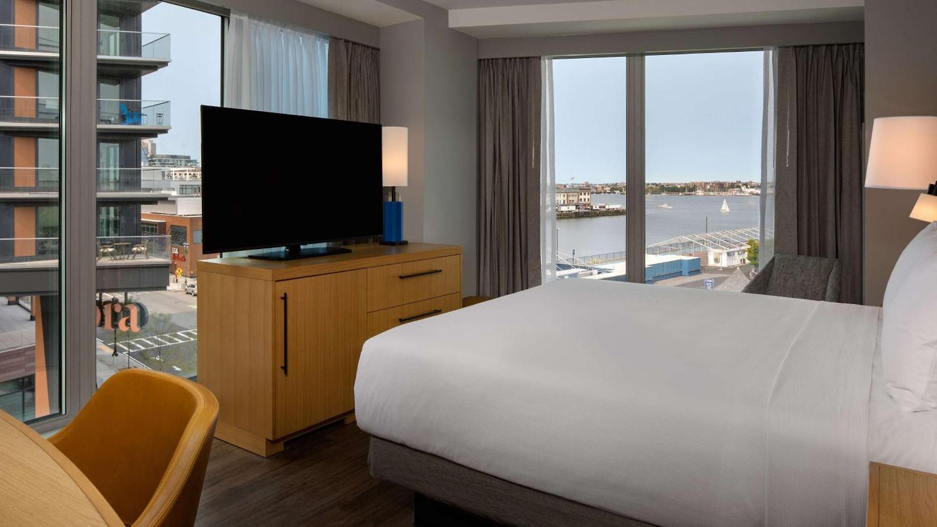Hyatt Place Boston/seaport District Boston
