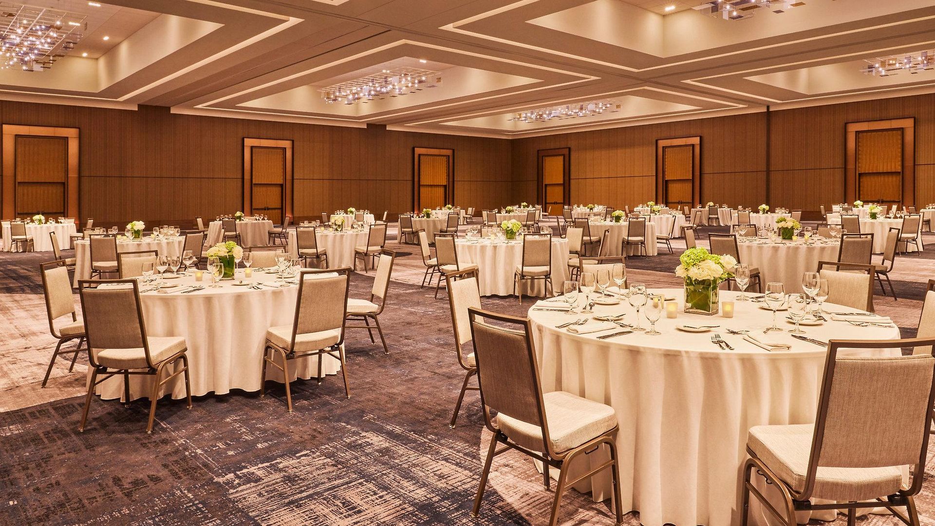 Omni At The Seaport 4*