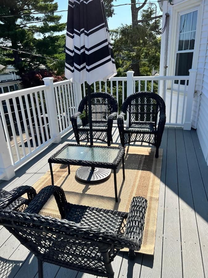 Roslindale Village Apartment Boston