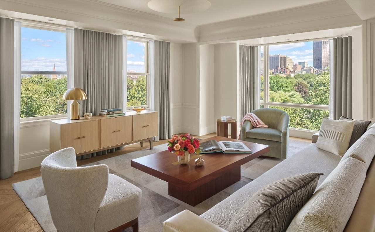 The Newbury Hotel 5*