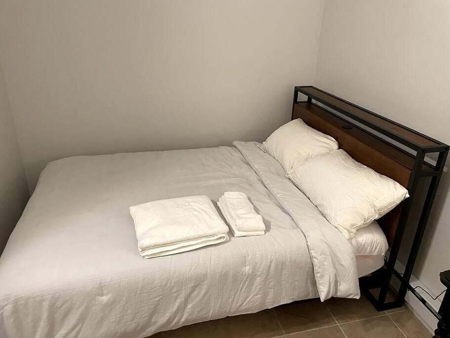 Lovely Two Bedroom In South Apartment Boston