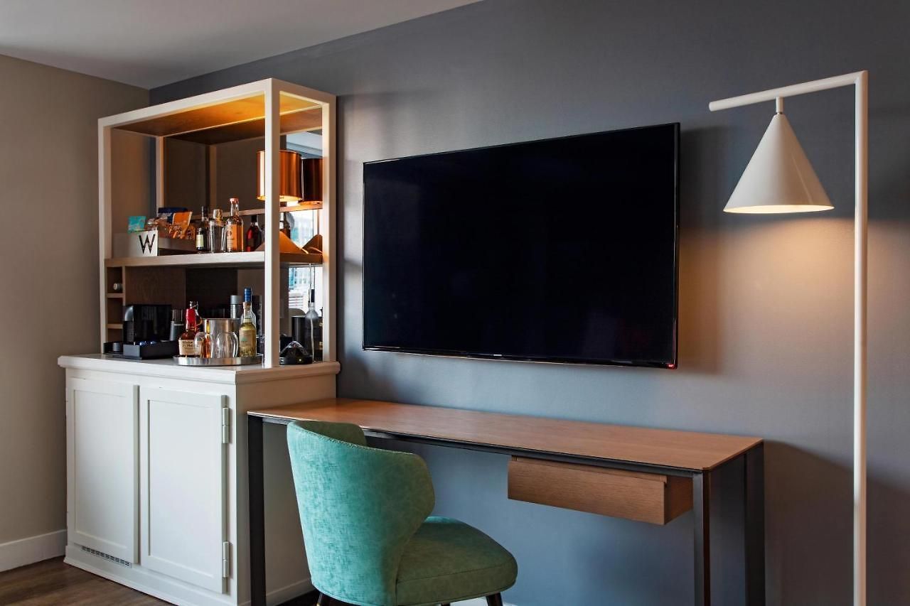 W Hotel 4*
