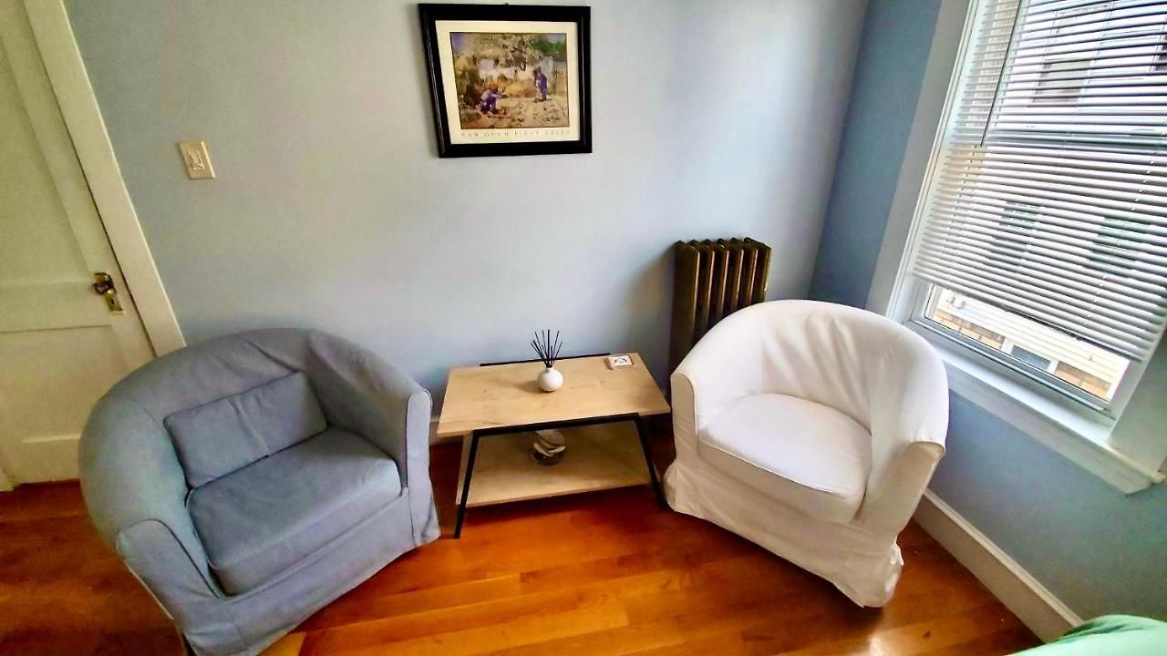 Near Train Station Gorgeous 3-bedroom With Patios * Boston