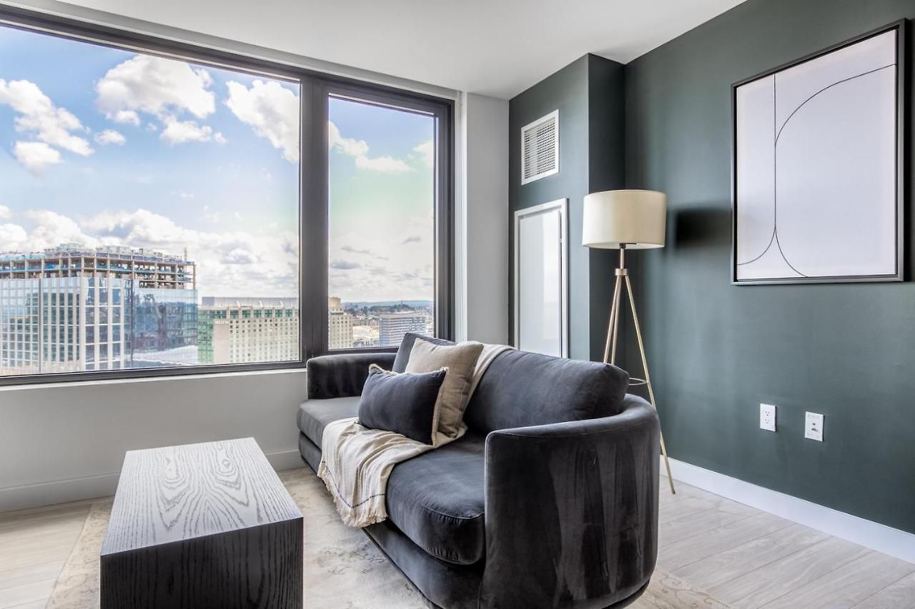 Apartment Seaport 1br W Gym Pool Wd Doorman Bos-281 Boston