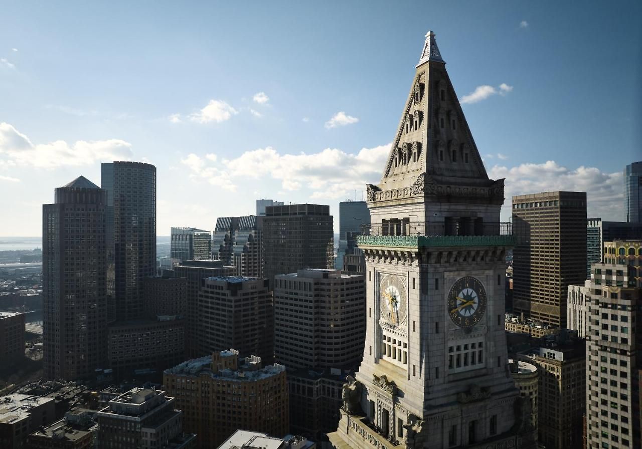 Marriott Vacation Club At Custom House,   3* Boston