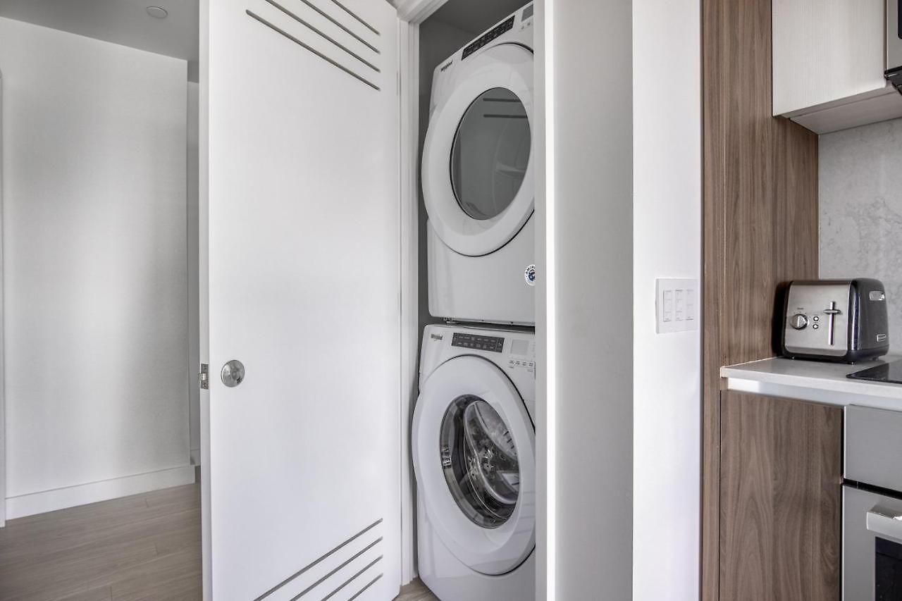 Apartment Seaport 1br W Gym Pool Wd Doorman Bos-281 *