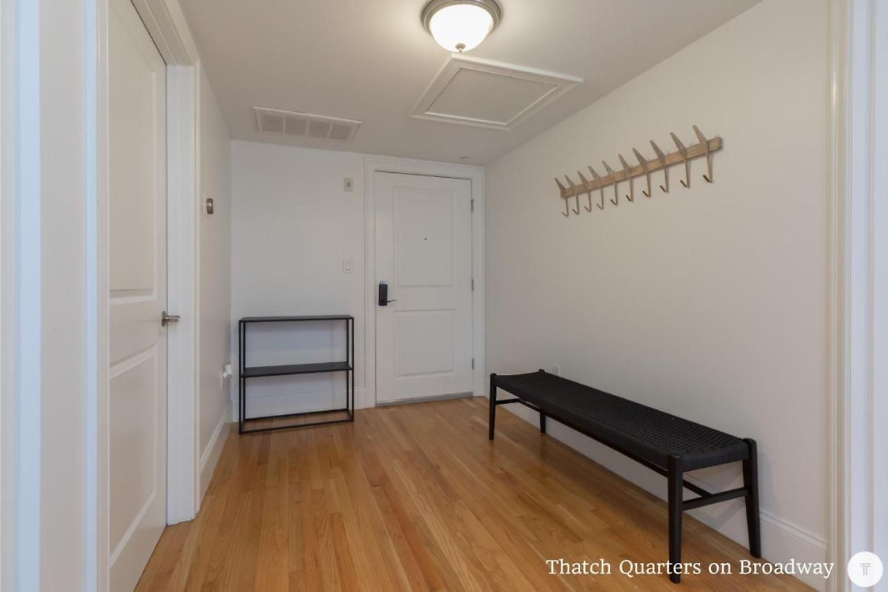 Apartment West Broadway Quarters By Thatch Boston