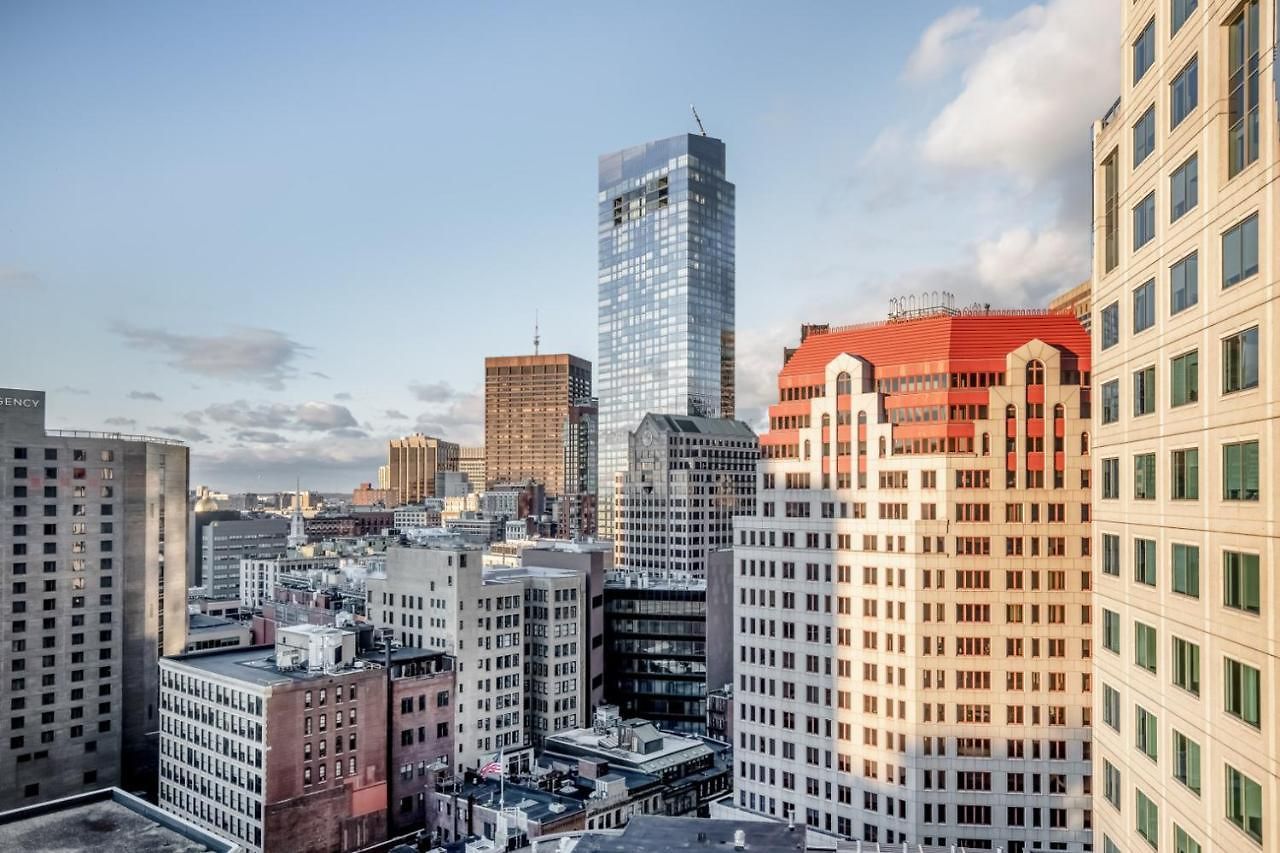 Downtown 1br W Gym Wd Nr S Station Bos-844 Apartment