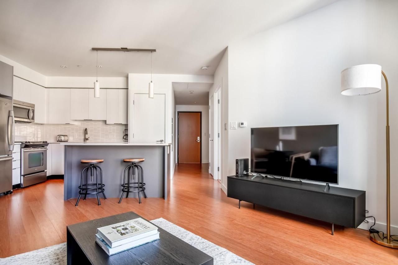 Downtown 1br W Gym Wd Nr S Station Bos-844 *