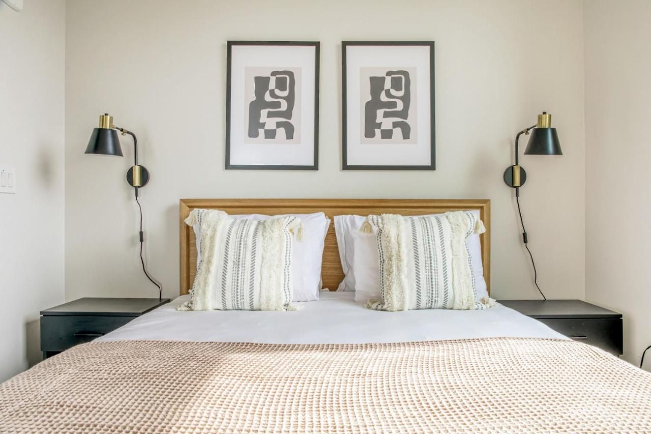 E Cambridge 2br W Gym Wd Nr Lechmere T Bos-636 *