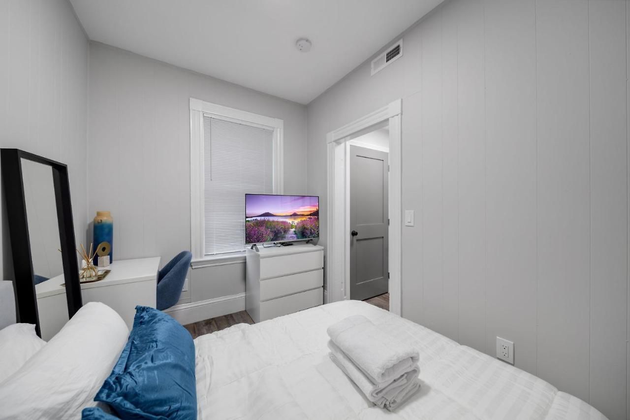 4br 1bh In South Near Old Harbor Private * Boston