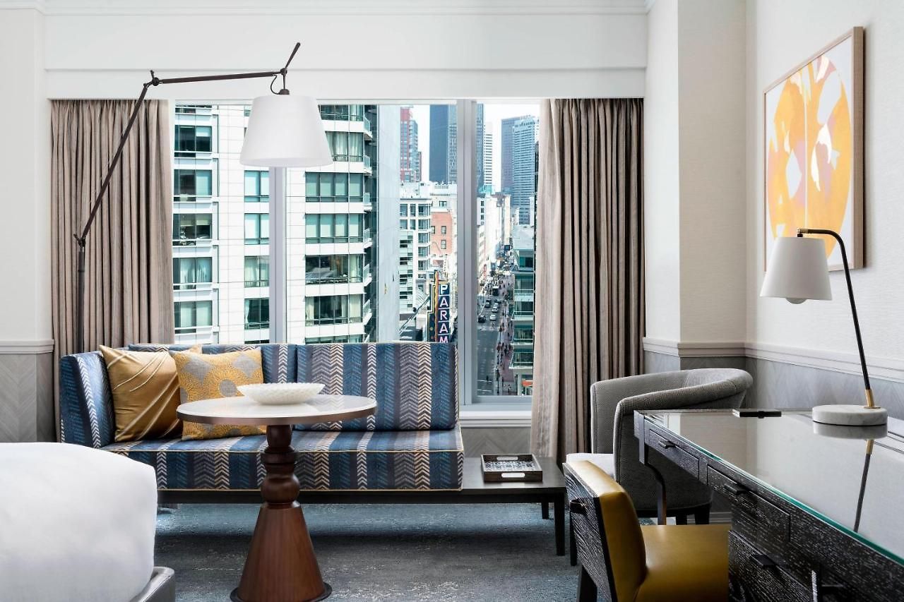 The Ritz-carlton, 5*
