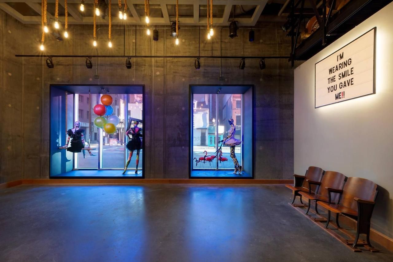 Moxy Downtown Boston