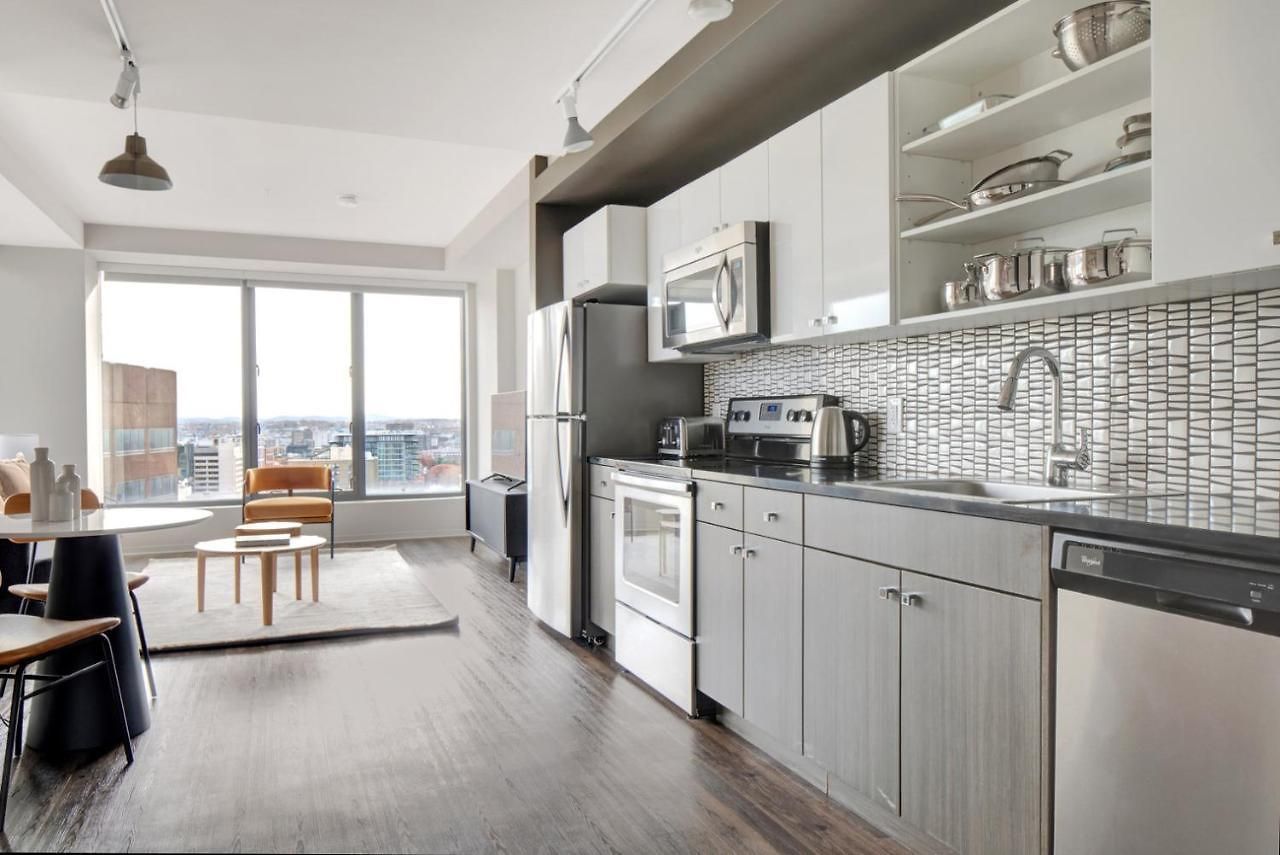 Downtown 1br W Luxury Amenities Rooftop Views Bos-504 *
