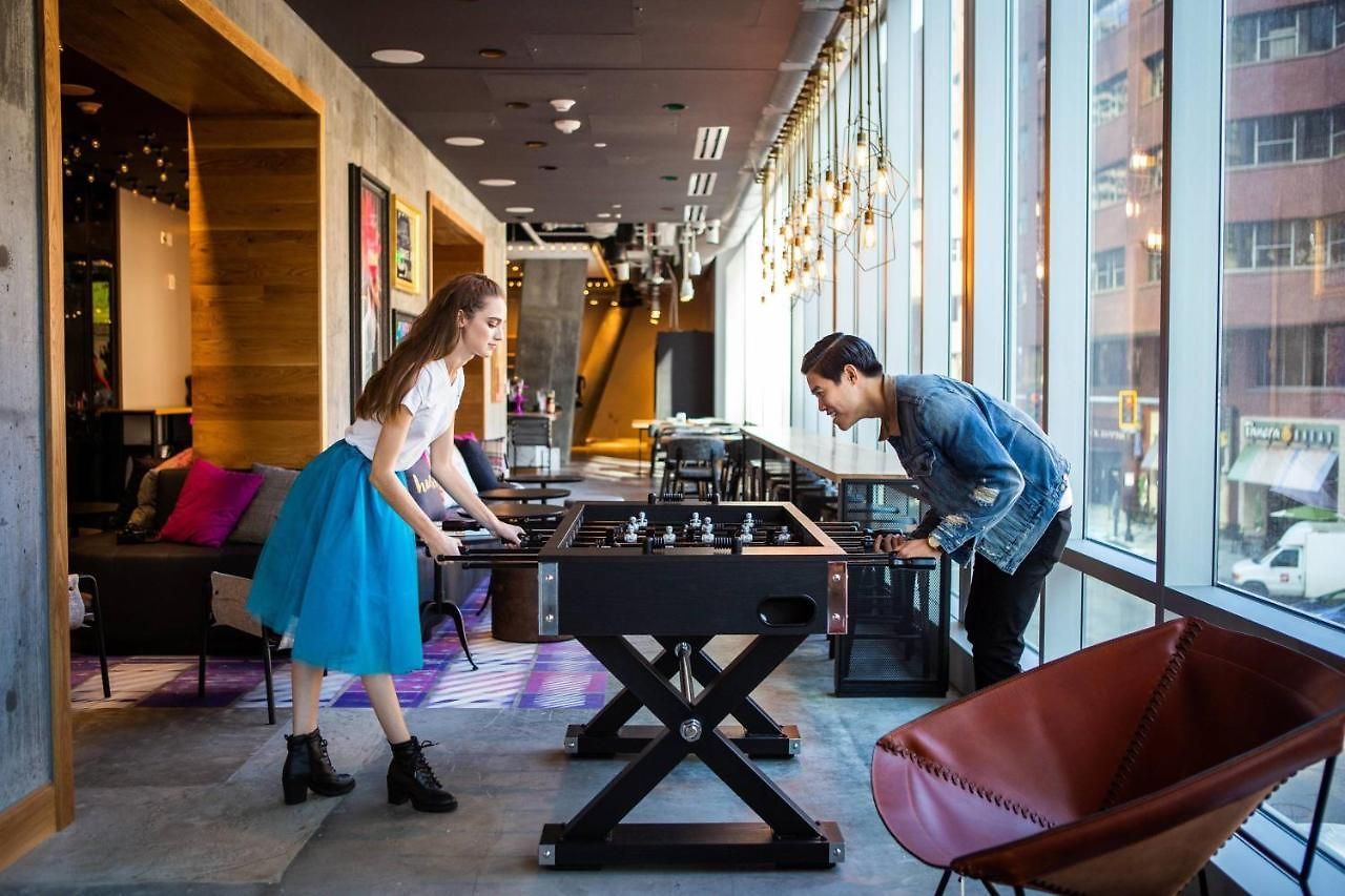 Moxy Downtown Hotel 3*