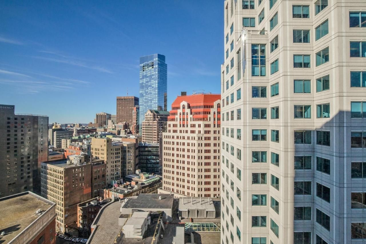 Downtown 1br W Gym Wd Nr S Station Bos-621 *
