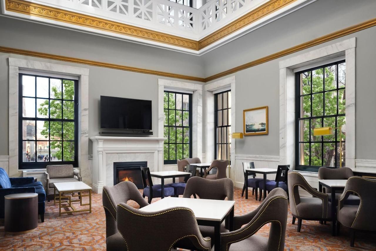 Hotel Marriott Vacation Club At Custom House,   Boston